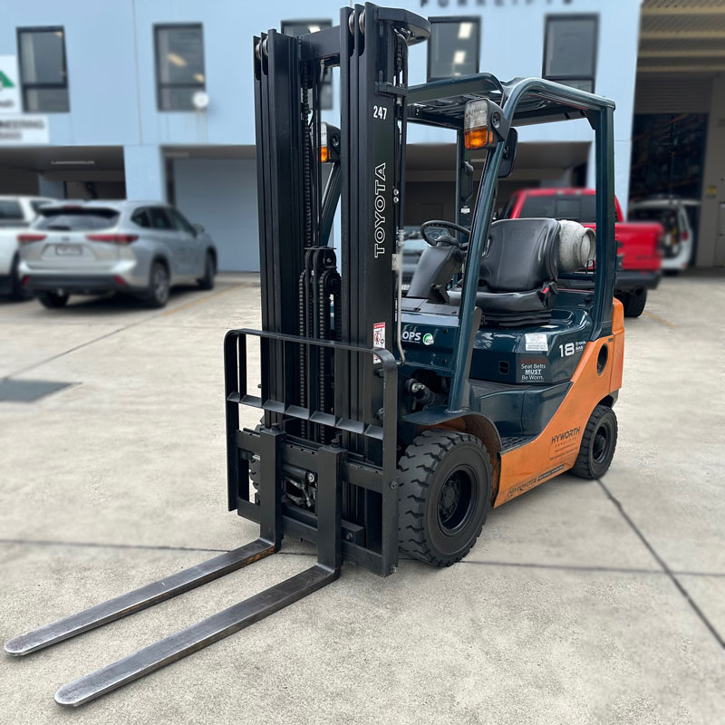 Toyota-1.8t-gas-forklifty-FN247-8